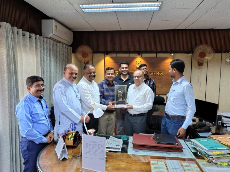 Bharatiya Postal Inspectors Association Meets Chief Postmaster General, MP Circle